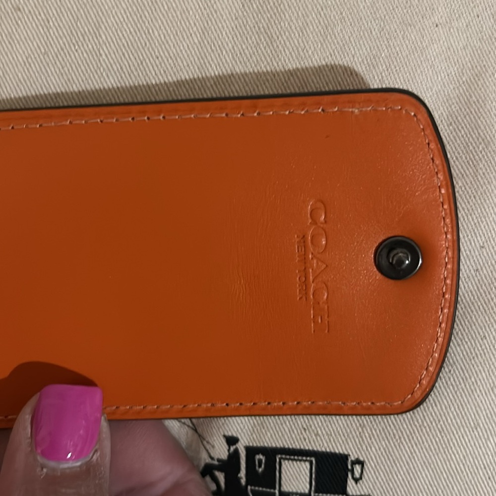 Coach large luggage tag. Authentic. - Picture 3 of 7